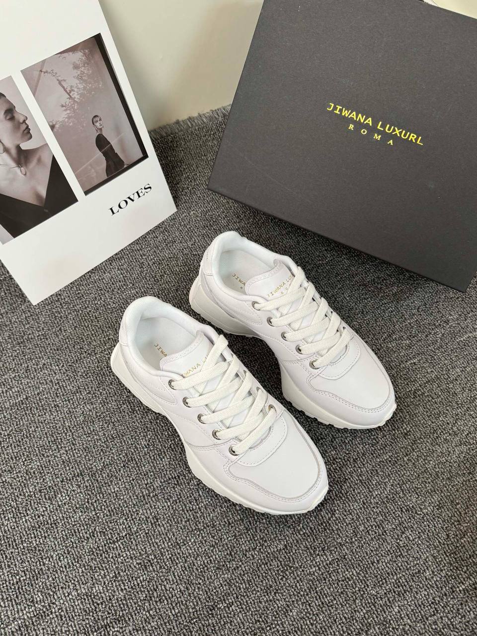 Jiwana Womens Sneakers