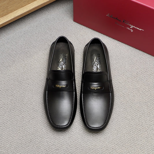 FERRAAGAMO LOAFERS