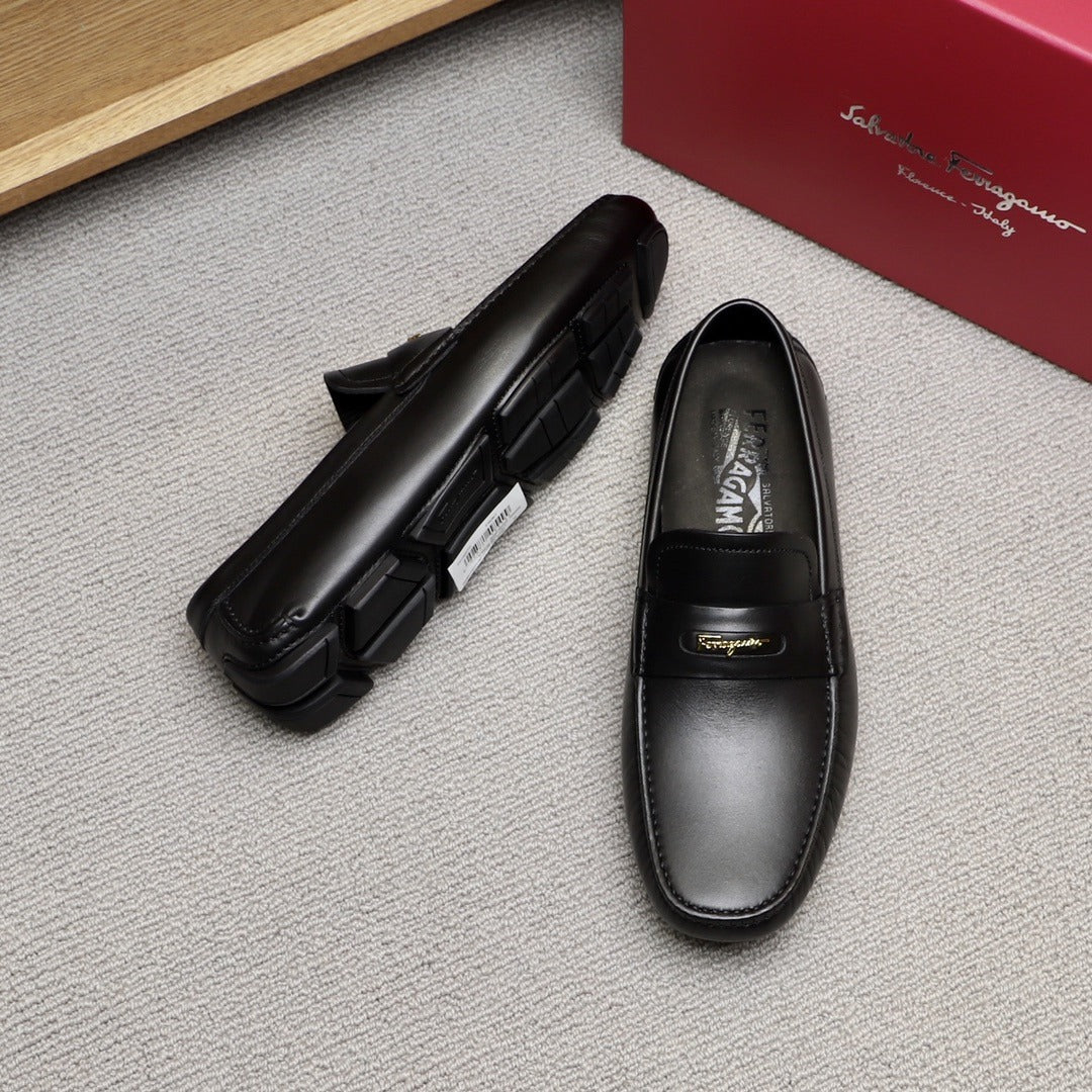 FERRAAGAMO LOAFERS