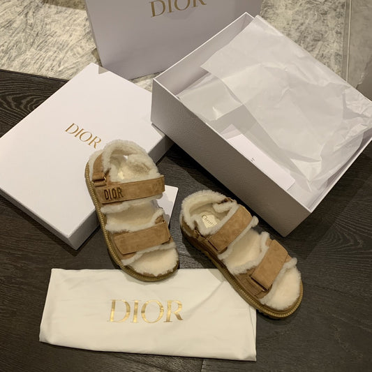 Dioract Sandals